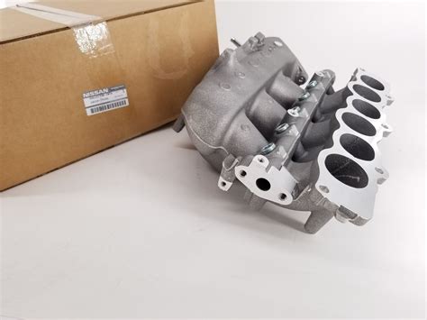 New Genuine Oem Nissan Y Intake Manifold Plenum Quest Maxima