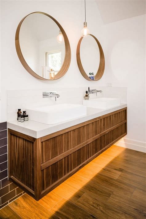 Modern floating vanity cabinets – airy and elegant bathroom designs