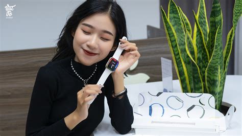 Trên tay Apple Watch Series 7 Thiết kế không đổi màn hình đẹp hơn