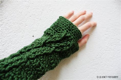 Extra Soft Forest Green Fingerless Gloves With Cable Etsy