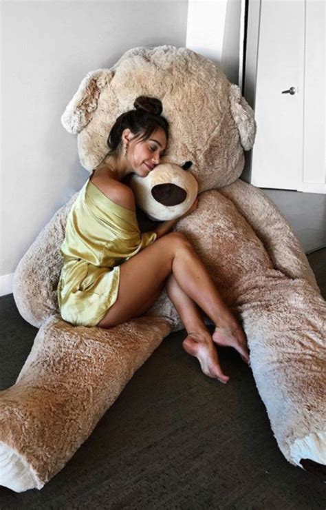 Post Hot Babes With Teddy Bears Tumblr Tumbex