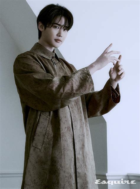 Lee Jong Suk Opens Up About His Past Turbulent Period Deep