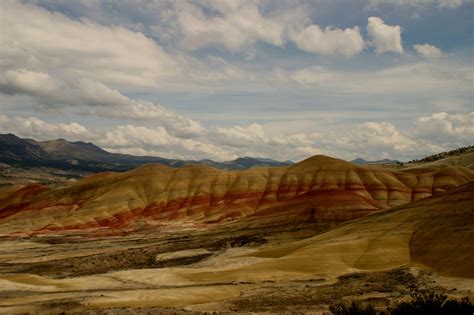 Mitchell Oregon Gateway To The Painted Hills