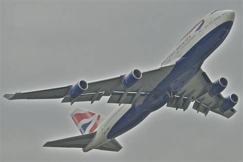 British Airways B744 at Miami on Oct 13th 2018, flaps problem - AeroInside