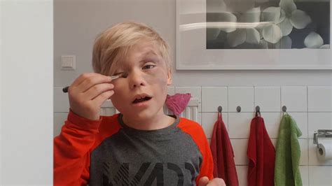 Cringeigaste Sakerna Jag Sminkar Mig Youtube