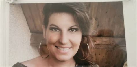 Elisa Uccisa Mentre Prende Il Sole Il Killer Scelta A Caso