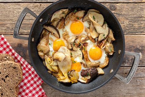 Ricetta Uova Con I Funghi Cucchiaio D Argento