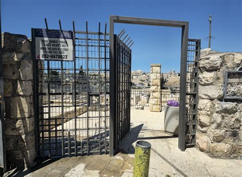 Mount of Olives Cemetery in Jerusalem, Jerusalem District - Find a Grave Cemetery