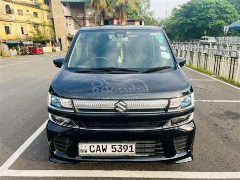 Suzuki WAGON R FZ SAFTY Used 2017 Petrol Rs 5850000 Sri Lanka