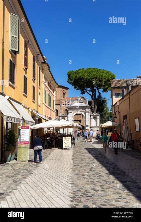 Ravenne Italie Septembre Entr E La Basilique San Vitale