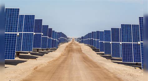 Moquegua energía para el futuro planta de energía solar Domingo