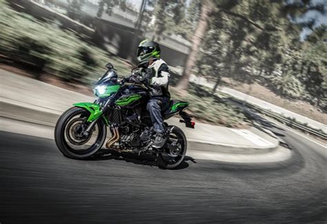 EICMA 2018 Kawasaki ra mắt naked bike Z400 2019 cạnh tranh Duke 390 Viết bởi phuclong hl
