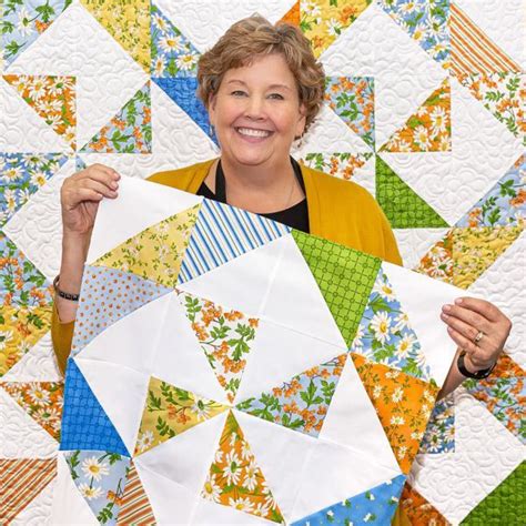 Happy Hearts Quilt Missouri Star Blog Triangle Quilt Pattern Quilt Block Patterns Free