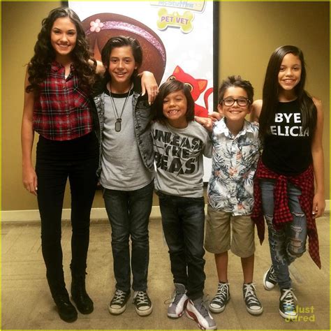 Jane The Virgin's Jenna Ortega & Dog With A Blog's Kayla Maisonet Lead ...