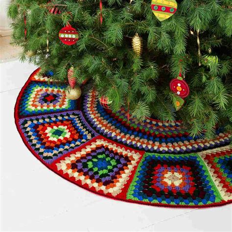 Top Free Christmas Tree Skirt Crochet Patterns For Your Home I