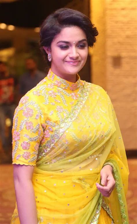 12 Beautiful Pics Of Keerthi Suresh In Saree