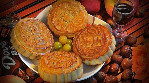 Cooking With Titan!: How to Make Mooncake