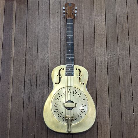 National Rb14 Raw Brass Resonator 14 Fret Wcase Gladesville Guitar Factory