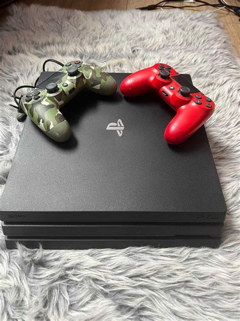 Konsola Playstation Ps Pro Tb Model Cuh B Pady Brzeszcze