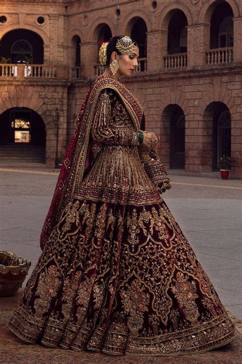 Red Velvet Lehenga Choli Pakistani Wedding Dresses Abiti Tradizionali