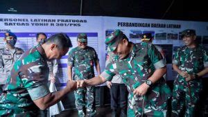 Dankodiklatad Dampingi Panglima TNI Tinjau Latihan Pra Tugas Satgas