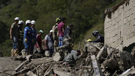 Aumenta La Cifra De Los Muertos Por Una Avalancha En El Centro De