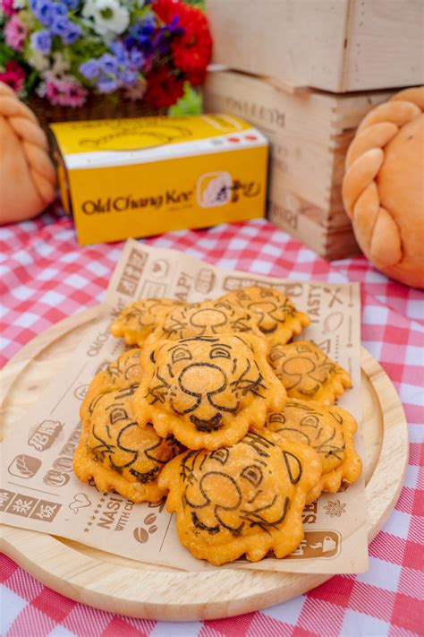 Old Chang Kee To Release New Cheezy Corno Puffs On Oct For