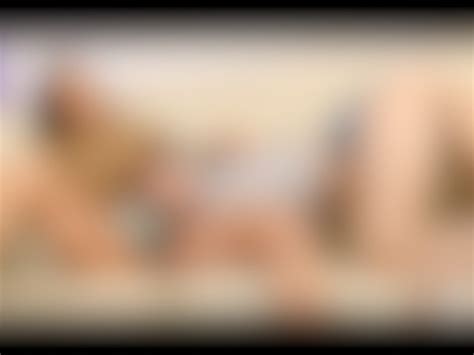 Teen Pisses and Toys Her Girlfriends Pussy Lesbian Pissing Vidéos Porno Gratuites YouPorn