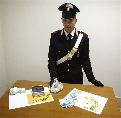 Luigi Calabrese Carabinieri Natale Di Controlli Due Persone