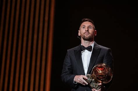 Lionel Messi Supera Mbapp E Haaland E Conquista Sua Bola De Ouro