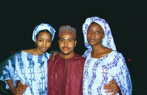 hausa people - Google Search | Traditional attire, African people ...