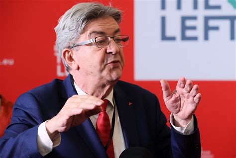 فرارو | چه کسی فرانسه را از این آشفتگی خارج خواهد کرد؟ هيچ كس!