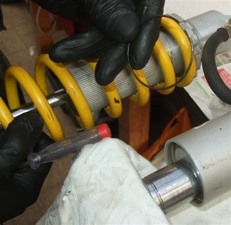 Rebuilding the rear shock absorber on a Yamaha TTR250