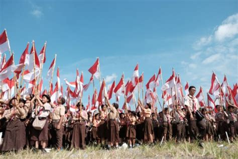 Lambang Pramuka Beserta Sejarah Penemu Makna Dan Penggunaannya 70928