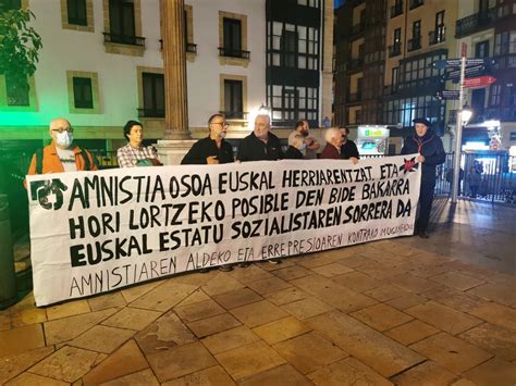 27 10 2021 Bilbao Vizcaya Manifestación a favor de la amnistía de