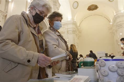 Así es el Baratillo de Primavera de Adevida en Córdoba en imágenes