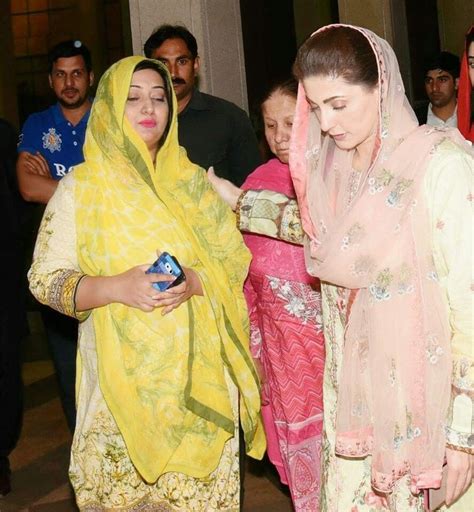 Pin By Ayeza On Maryam Nawaz Sharif Saree Fashion Maryam