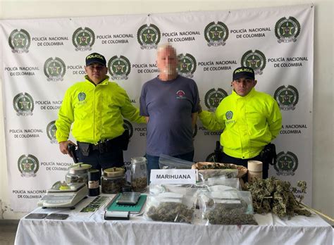 Capturan A Estadounidense Que Hac A Tours De Cannabis A Extranjeros En