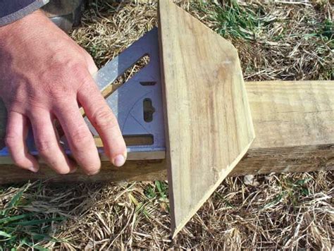 Build A Diy Hay Feeder For Smaller Livestock Grit Hay Feeder Goat