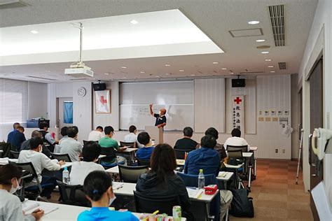 赤十字救急法基礎・養成講習会 神奈川県安全赤十字奉仕団