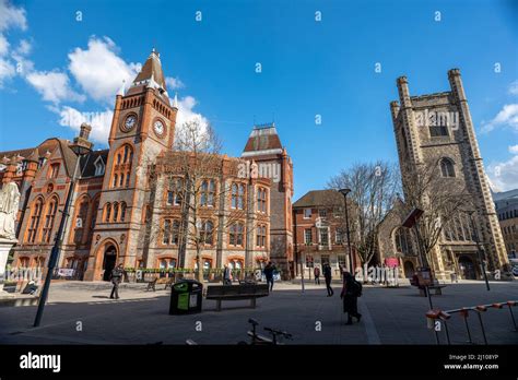 Reading Town Hall and Town Square Stock Photo - Alamy