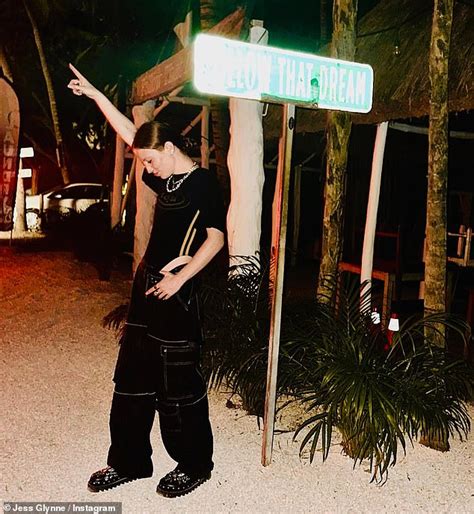 Jess Glynne Shows Off Her Trim Body In A Strapless Bikini As She Shares