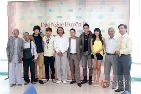 Bồ cũ hot boy nổi loạn thân thiết với Huỳnh Anh