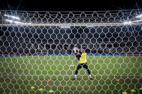 Latihan Timnas Filipina Jelang Lawan Indonesia ANTARA Foto