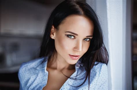 HD Wallpaper Brunette Model With Blue Eyes By Denis Petrov