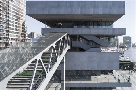 Shanghai Modern Art Museum / Atelier Deshaus | ArchDaily