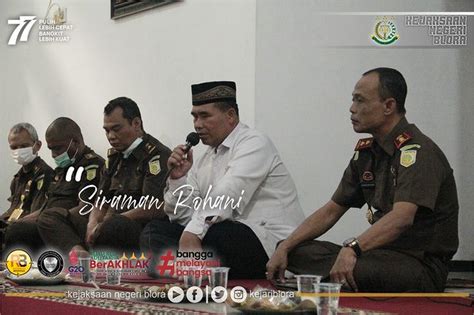 Siraman Rohani Kejaksaan Negeri Blora Dengan Tema Muharam H