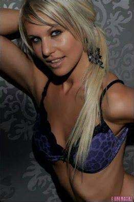 Naked Adixia Romaniello Added By Benh