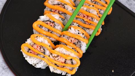 Easy Spicy Crab Roll Kani Roll Sushi Youtube