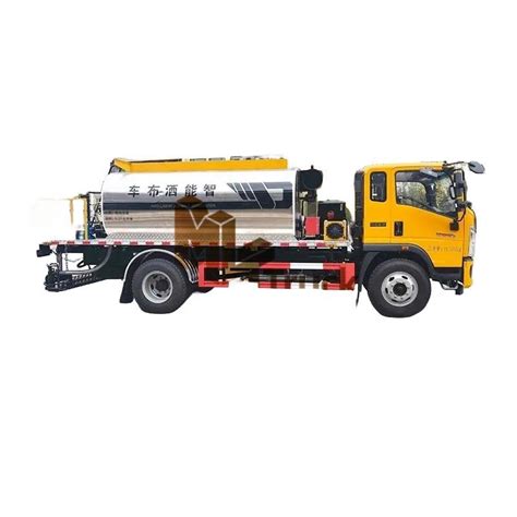 Isuzu Asphalt Distributor Tank Capacity 10000L Truck Mounted Bitumen